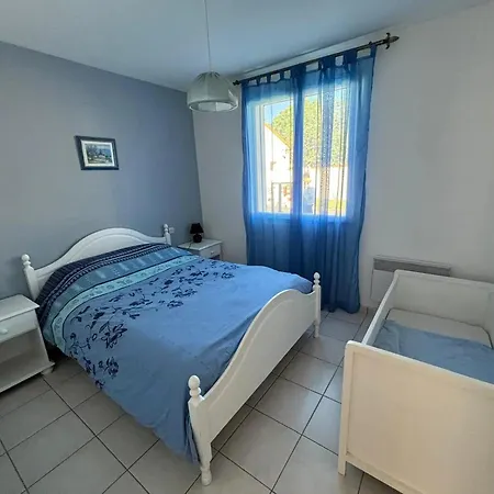 Villa Charmante à Avec Piscine Privée. Saint-Georges-de-Didonne